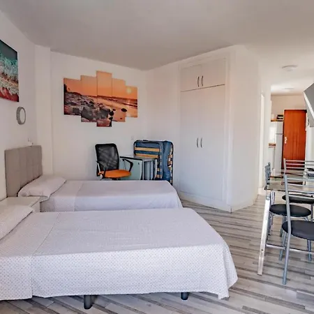 Centrico Con Vista Al Muelle